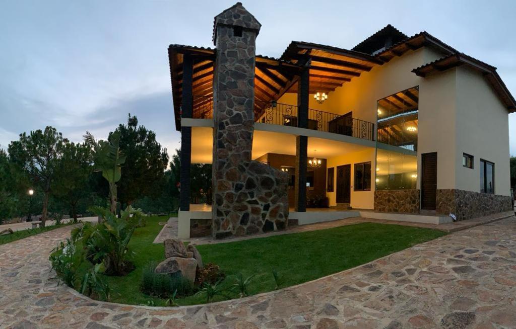 Cabana No. 5 Puerta Del Bosque Mazamitla. المظهر الخارجي الصورة